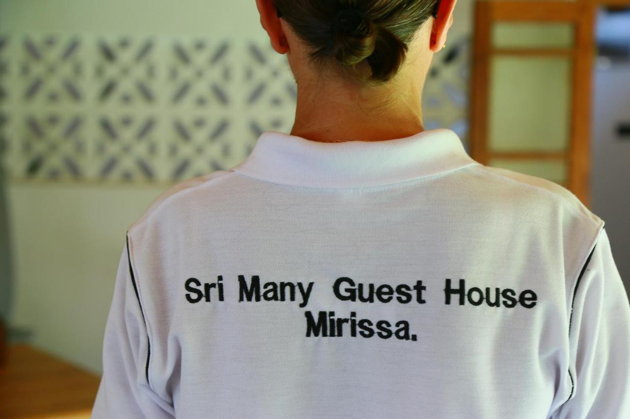 SriMany Bed & Breakfast Mirissa Bagian luar foto